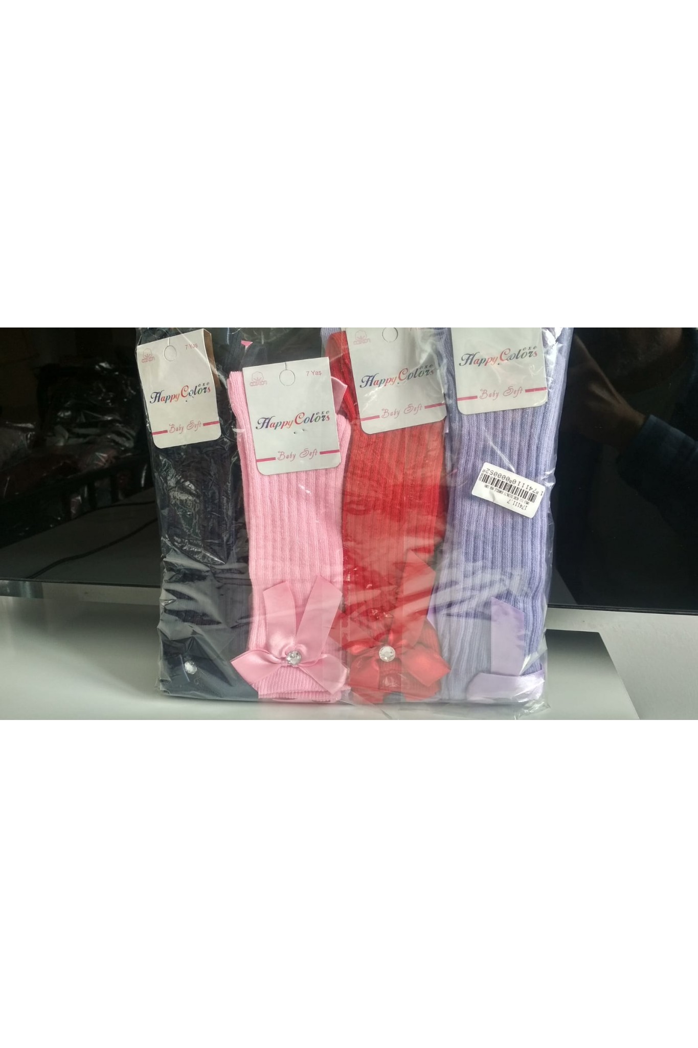 ÜNLÜ 111 DİZALTI KURDELE AKSESUARLI ÇORAP