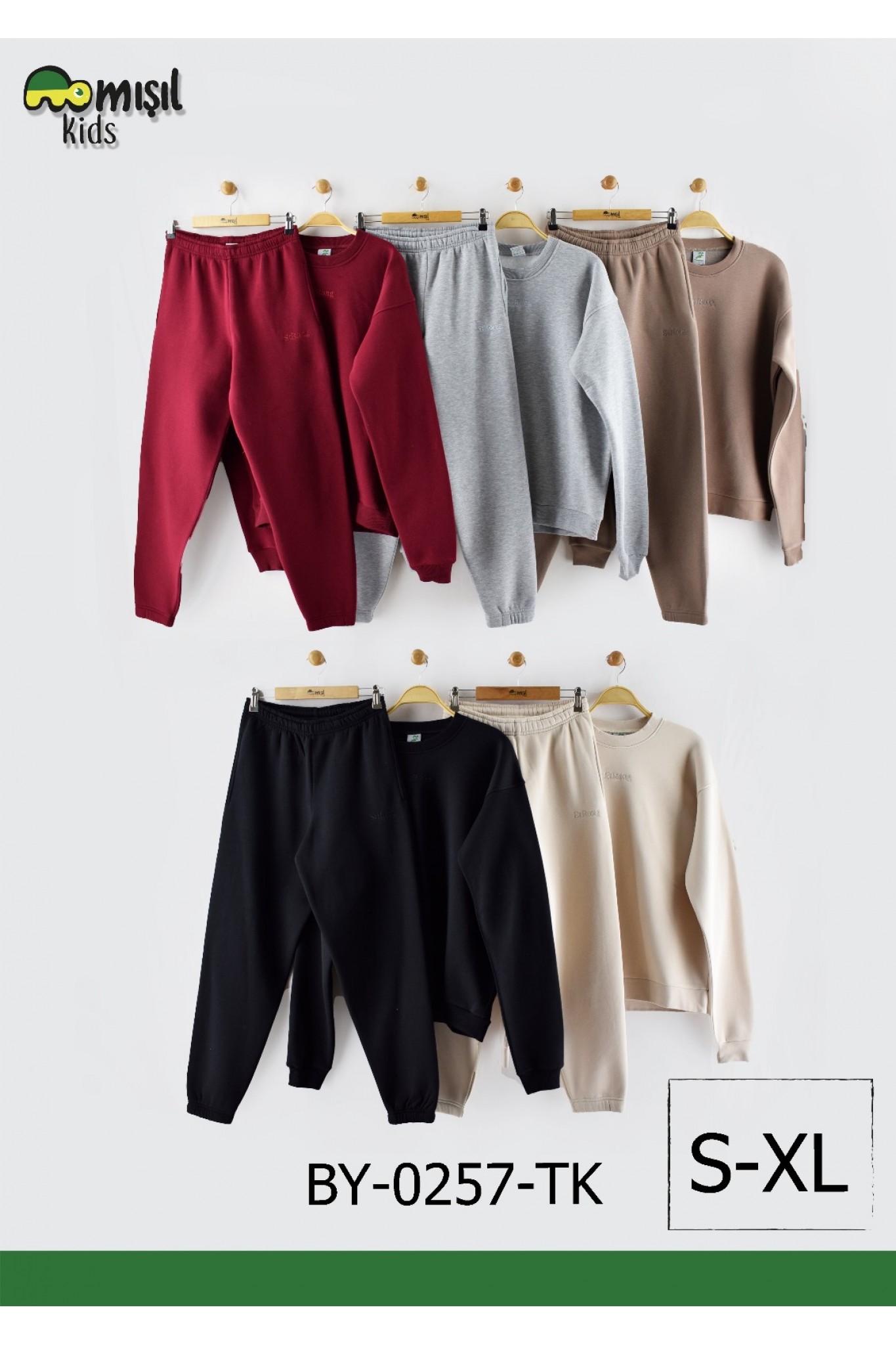 Strong Kadın Nakışlı Eşofman Takımı