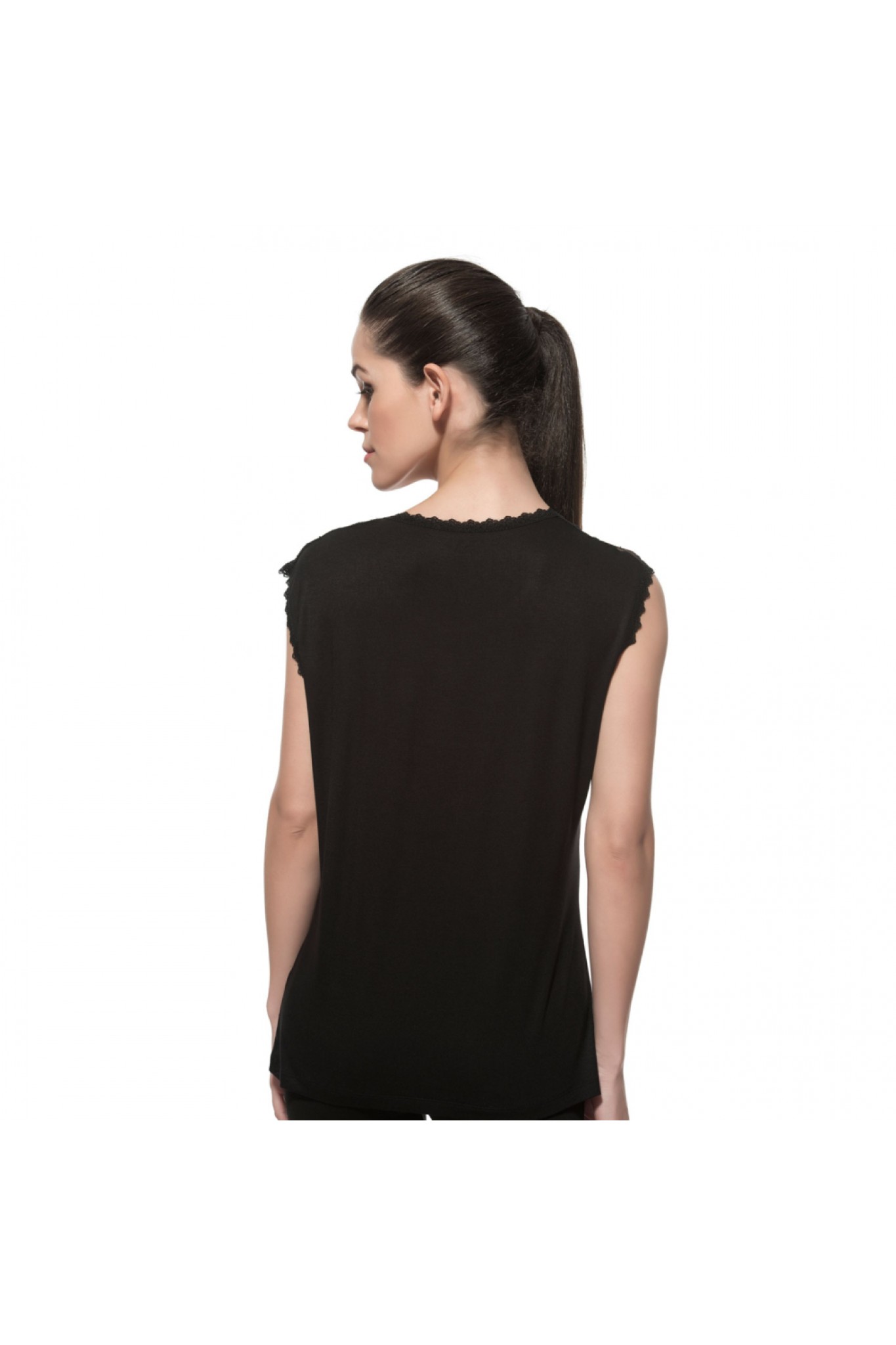 Özkan 7365 Kadın Dantelli Kolsuz Atlet